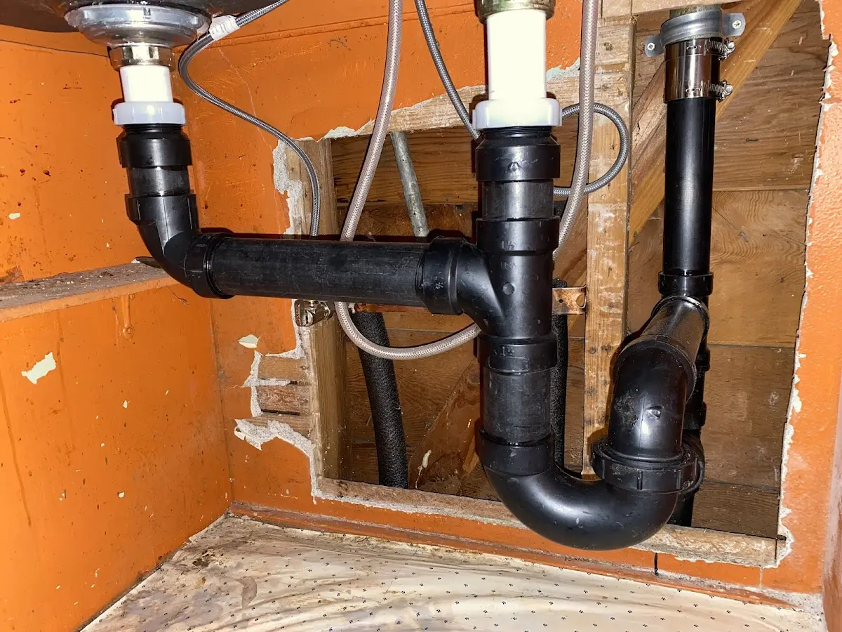 Professional Pipe Bursting equipment and tools on the job in Ashland City